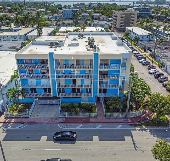 Building Photo - 8340 Harding Ave