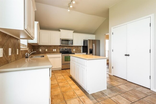 Building Photo - 2513 NW 179th Ct