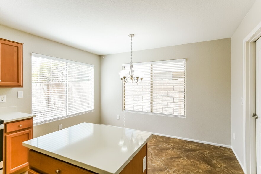 Building Photo - 2437 W Running Deer Trail