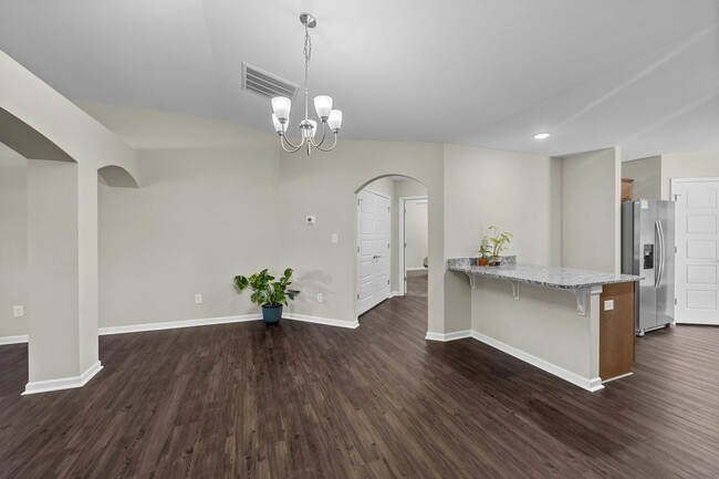 Building Photo - 123 Grantham Pl
