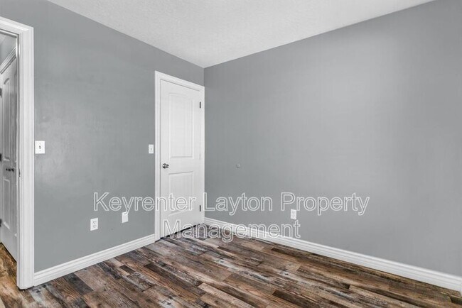 Building Photo - 138 Sam Gates Rd