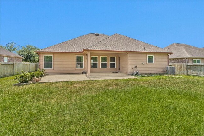 Building Photo - 18755 Wichita Trail