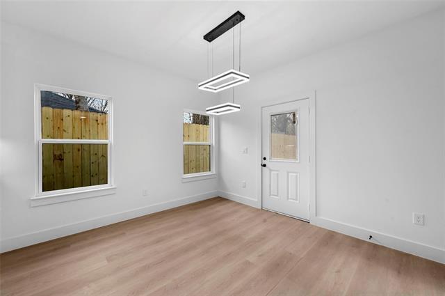 Building Photo - 2811 Carter St