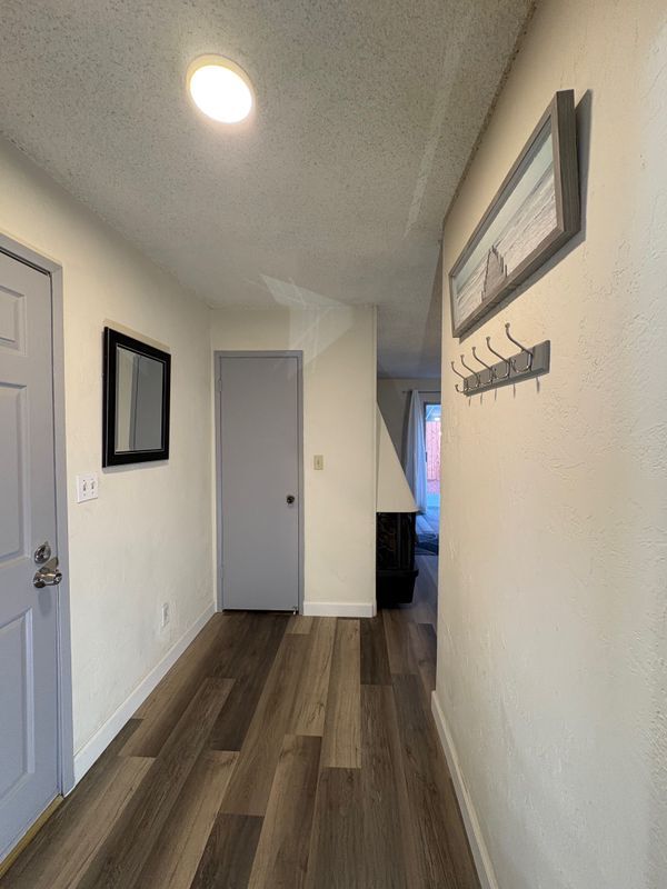 Building Photo - 2706 Voorhees Ave