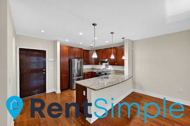 Building Photo - 1418 N Rhodes St