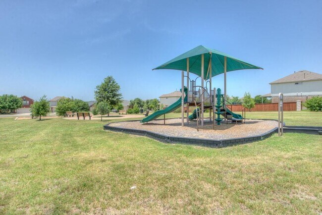 Building Photo - 1514 Lobo Mountain Ln