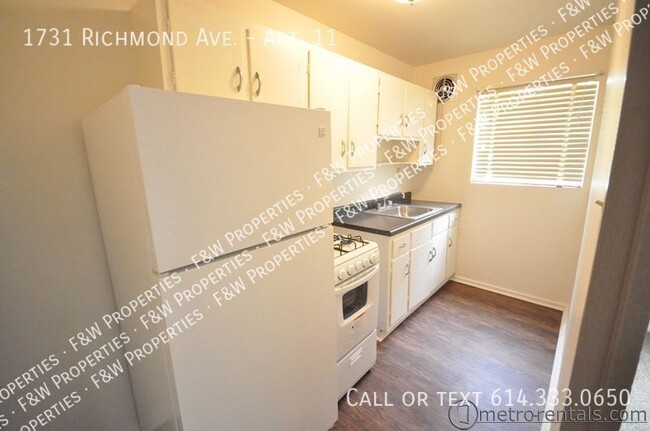 Building Photo - Clifton Woods Apartments; Two Bedroom, Non...