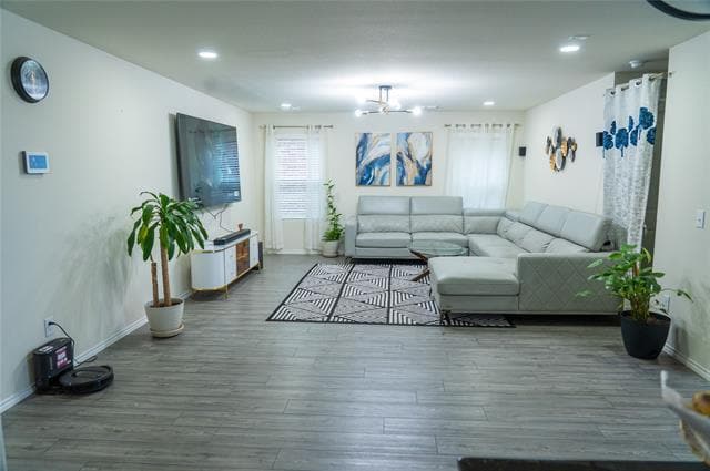 Building Photo - 415 Grenada Lk Dr