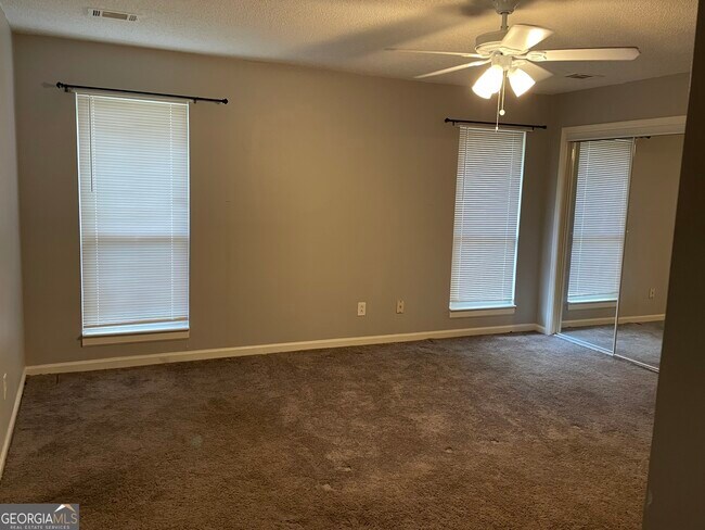 Building Photo - 6720 Branch Dr