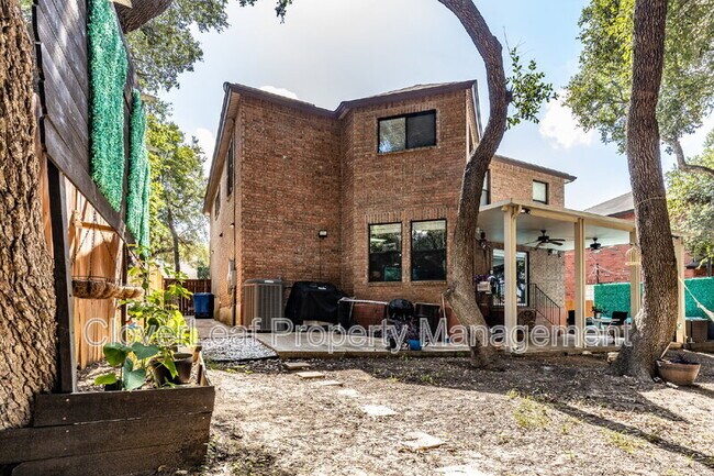 Building Photo - 10211 Stone Garden