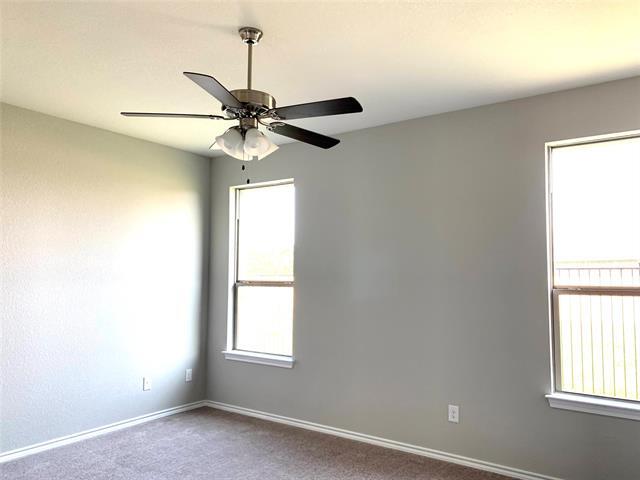 Building Photo - 515 Long Prairie Dr