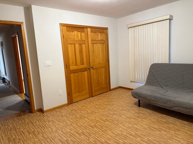 Building Photo - 49 Orris Ave