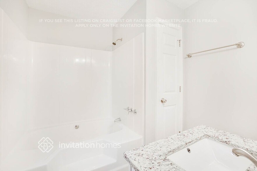 Building Photo - 176 Hale Haven Dr