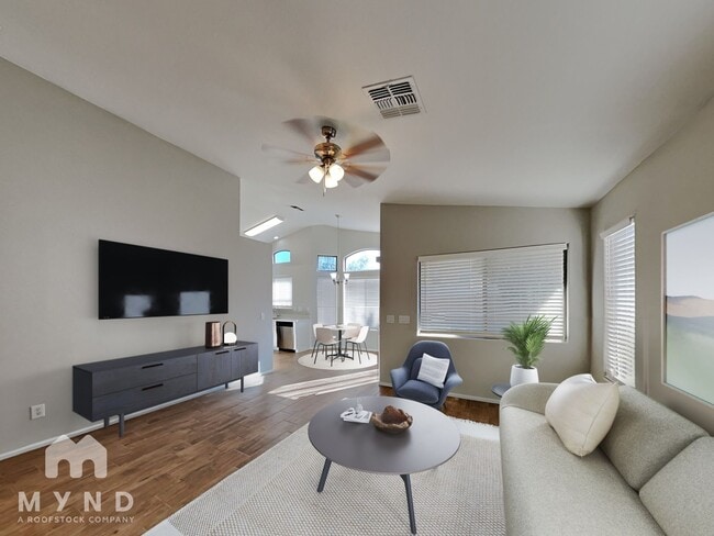 Building Photo - 12325 W El Nido Ln