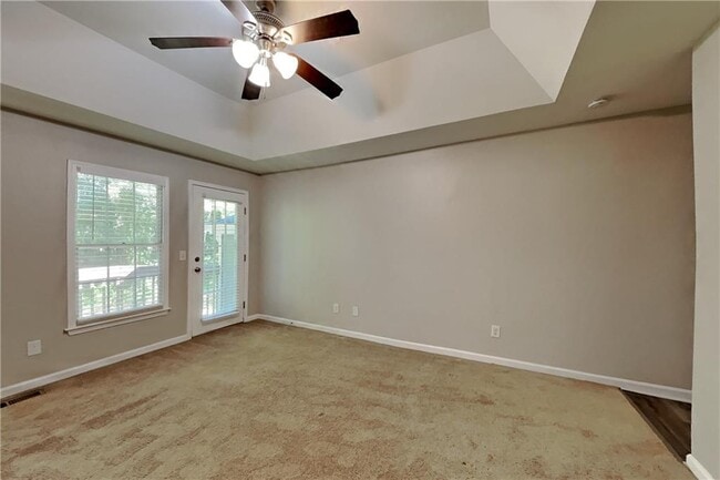 Building Photo - 3215 Aintree Chase