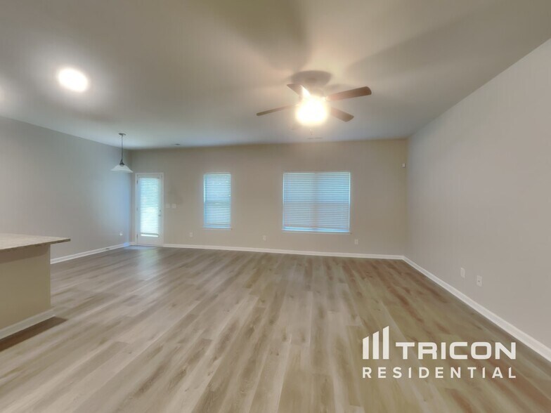 Building Photo - 1118 Mcconaughy Ct