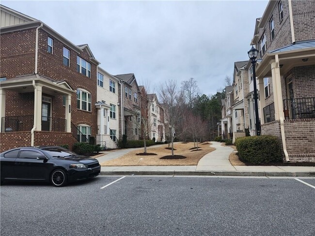 Building Photo - 596 Sunset Park Dr