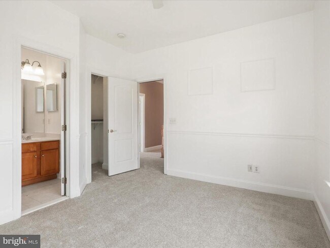 Building Photo - 8500 Indian Paintbrush Way
