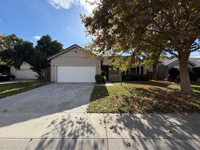 Primary Photo - Single story home in Salida!