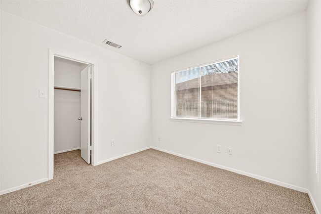 Building Photo - 7107 Gettysburg Dr