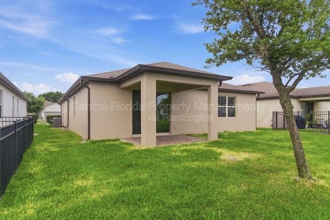 Building Photo - 2772 Mead Ave