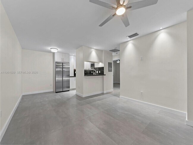 Building Photo - 15639 SW 73rd Cir Terrace