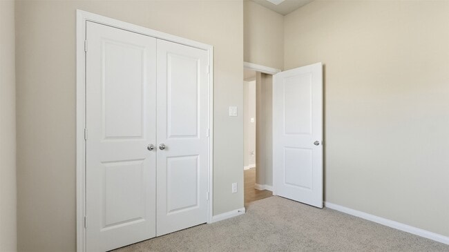 Building Photo - 3918 Sugardale St