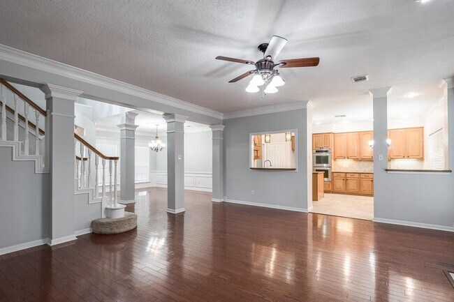 Building Photo - 4515 Tall Ridge Ct