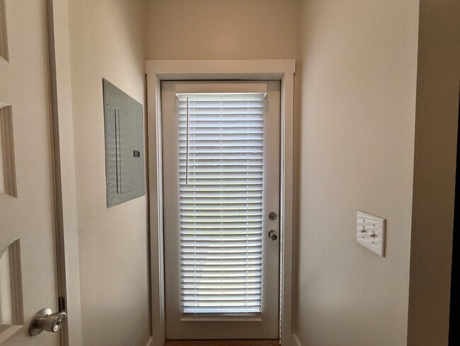 Easy access to your private outdoor space. - 3010 Bellflower Cir