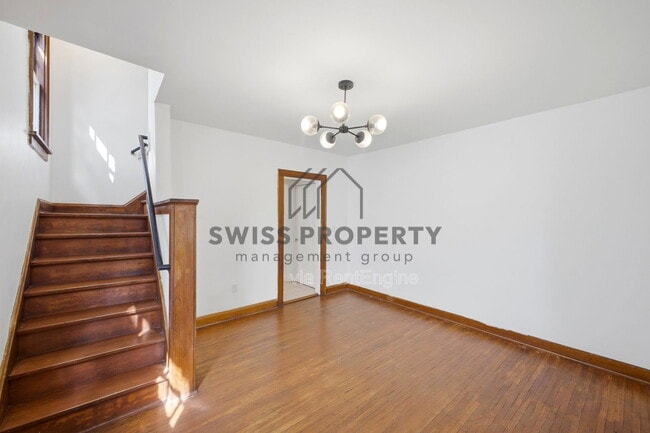 Building Photo - 417 S Huron Ave