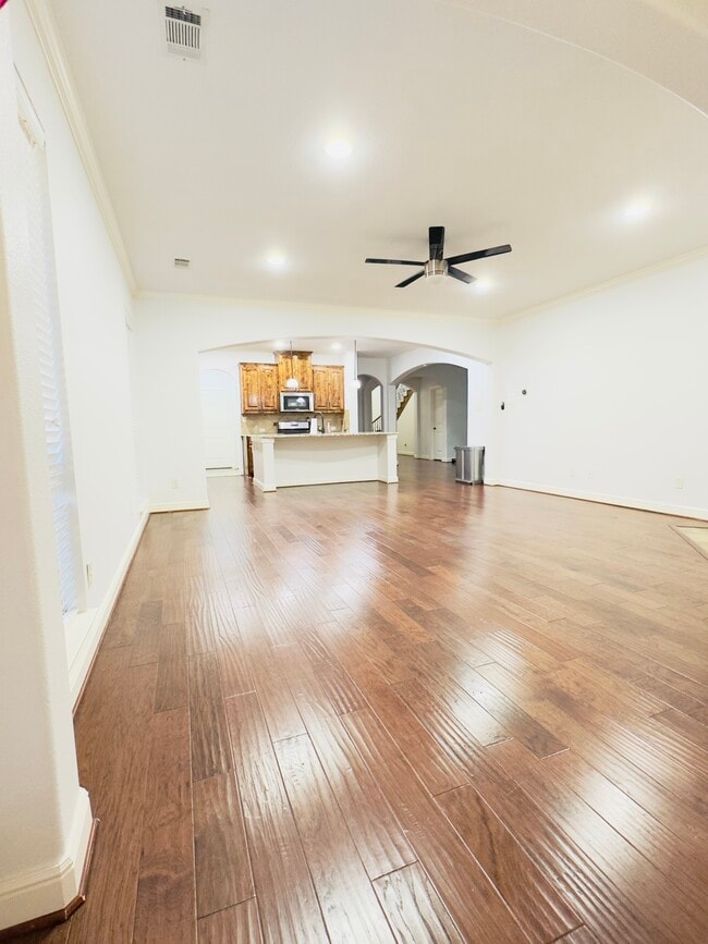 Building Photo - 7603 Bridge Water Cir