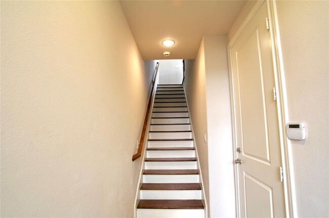 Building Photo - 2045 Fannin St