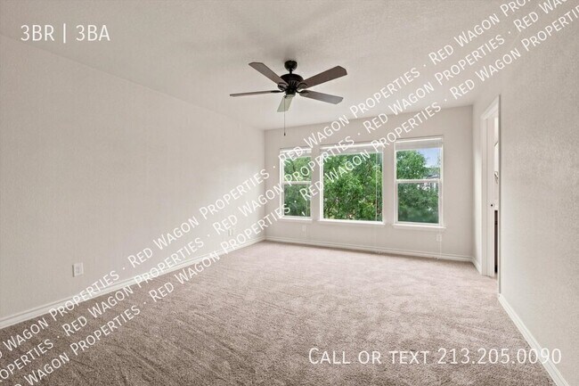Building Photo - 4110 Woodbridge Way