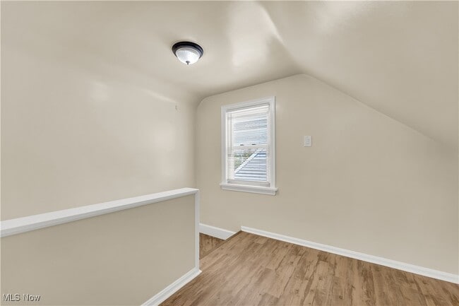 Building Photo - 21603 Hillgrove Ave