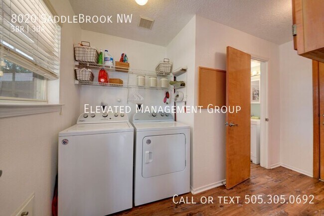 Building Photo - 8020 Saddlebrook Ave NW
