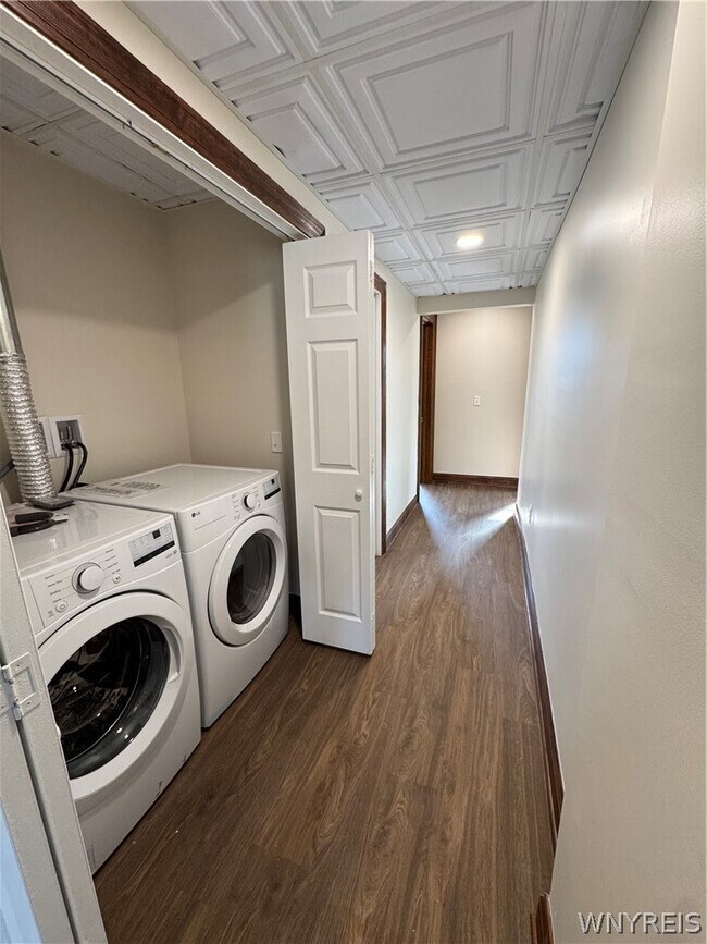 Building Photo - 85 Humboldt Pkwy