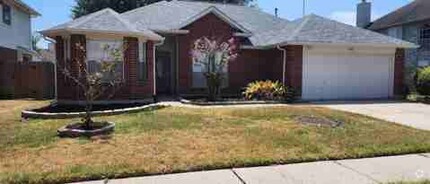 Building Photo - 8307 Holmwood Dr