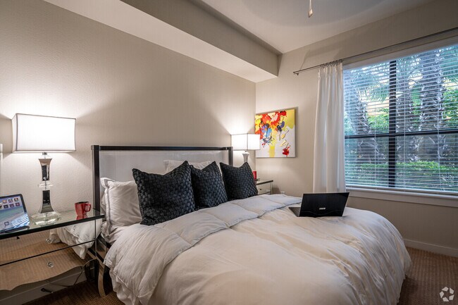 Building Photo - Save Big on Select Units – Up to $1,000 OFF!