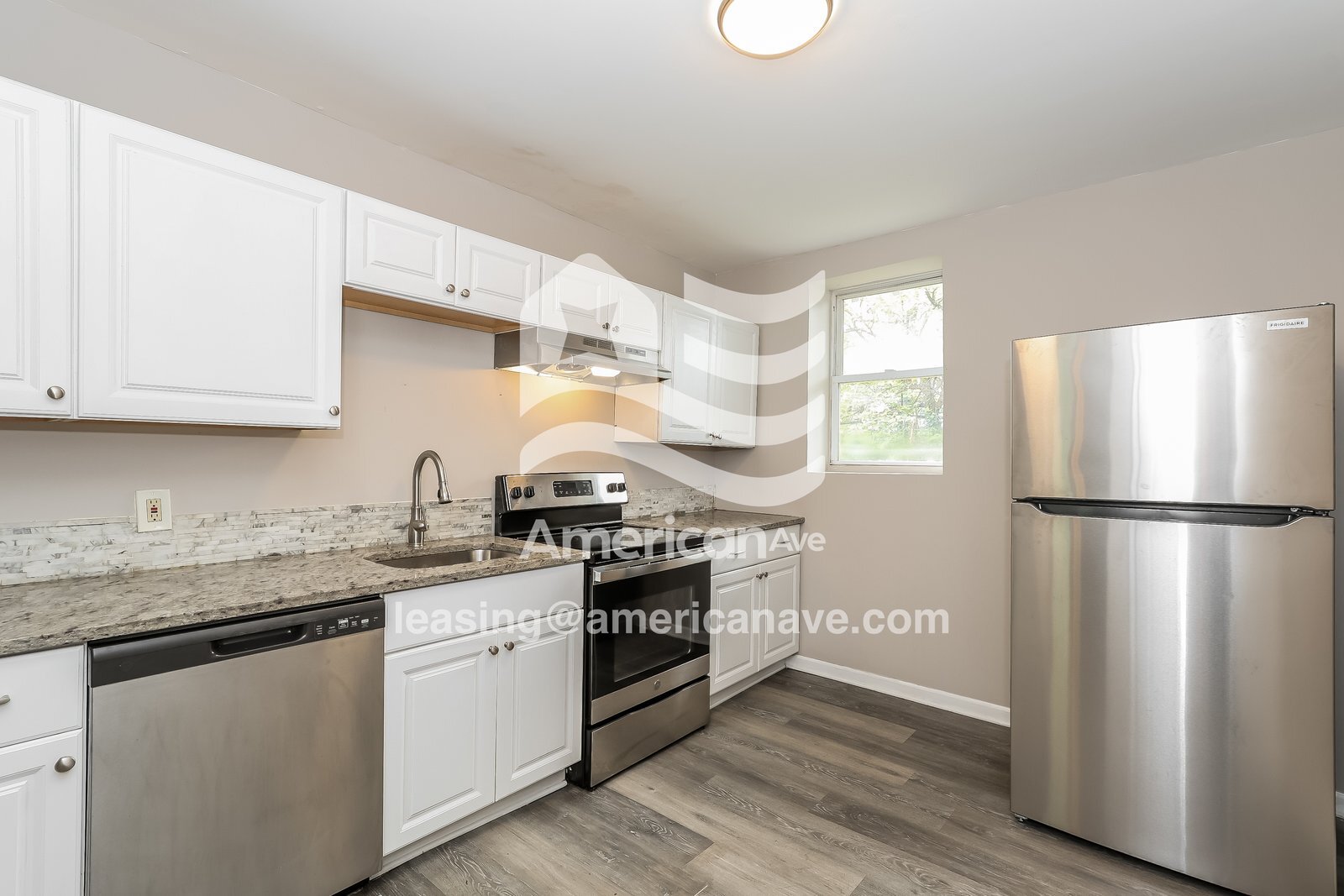 Building Photo - 5025 Jackson St