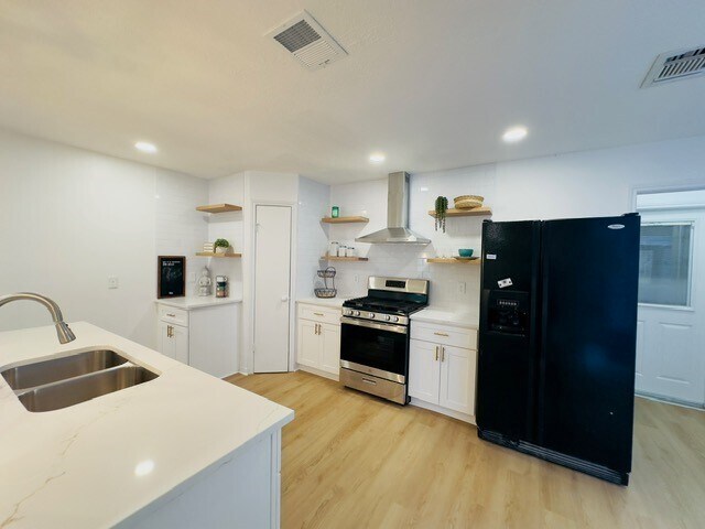 Building Photo - 18322 Autumn Trails Ln