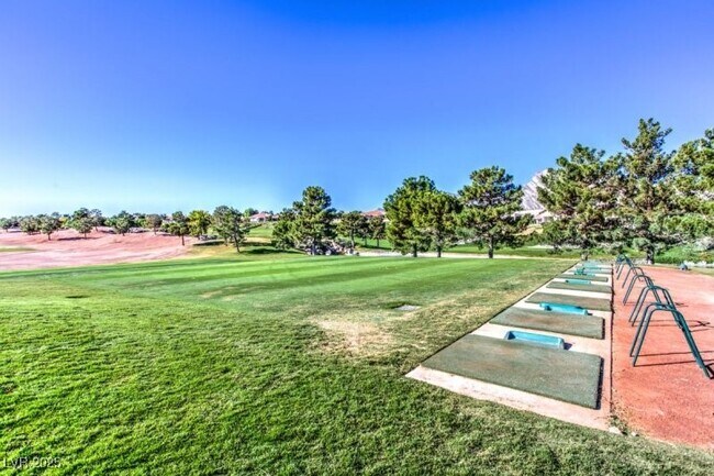 Building Photo - 9437 Eagle Valley Dr