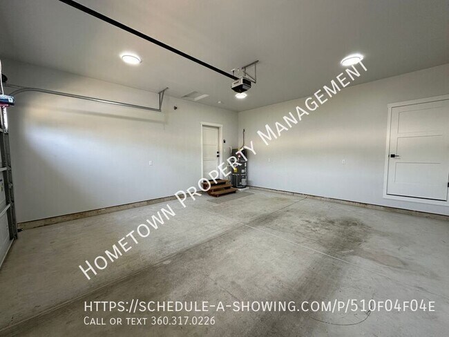 Building Photo - 2629 43rd Ln SE
