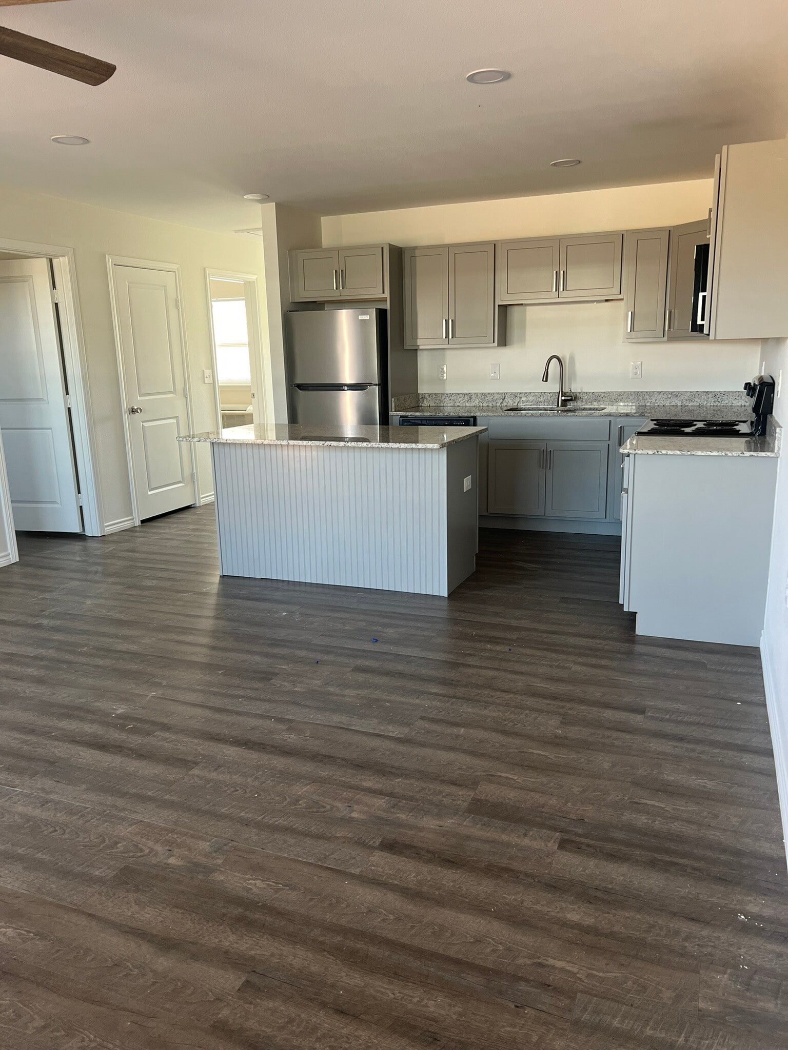 Building Photo - 367 FM 1519 W