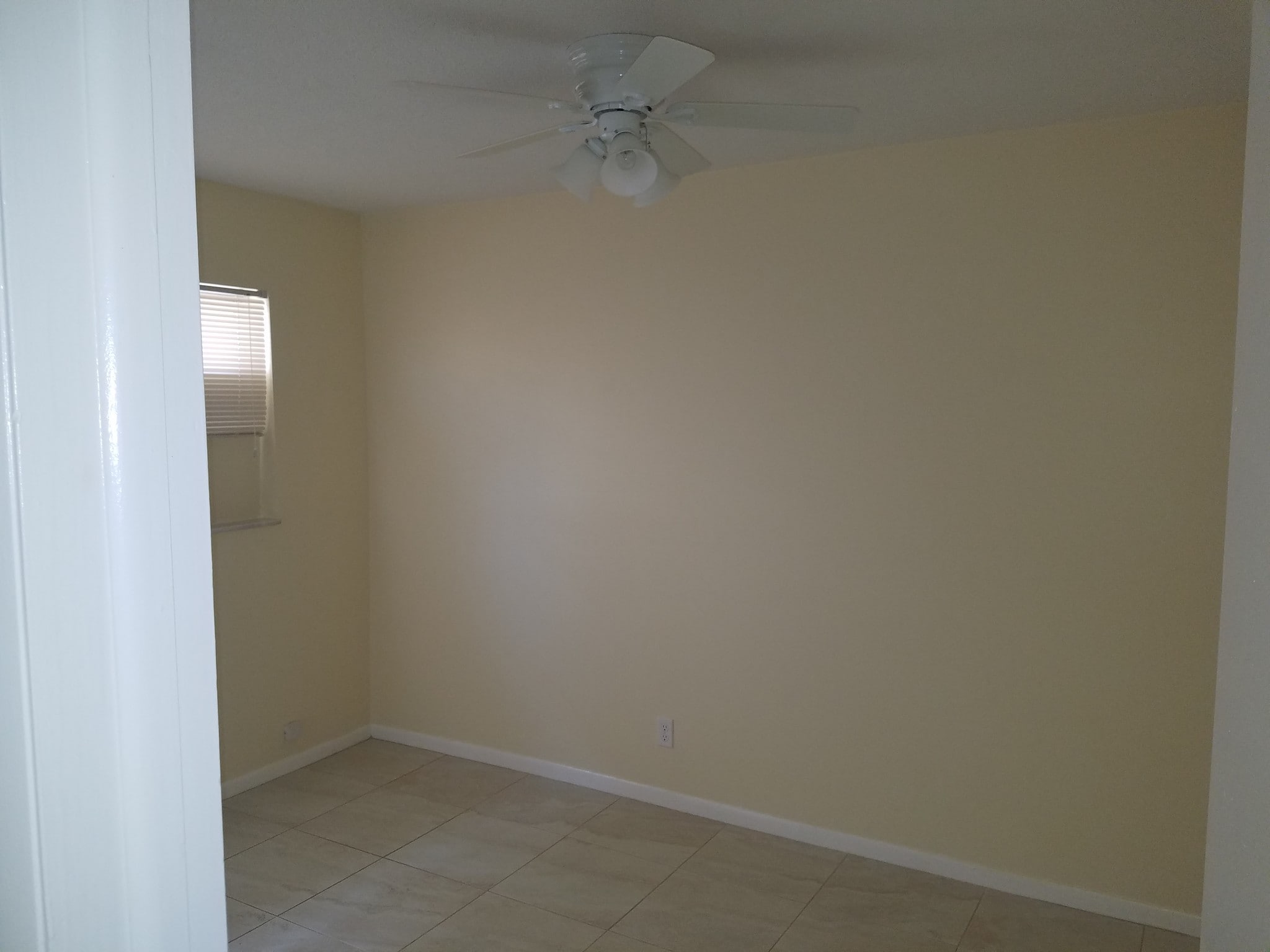 Building Photo - 801 S Federal Hwy