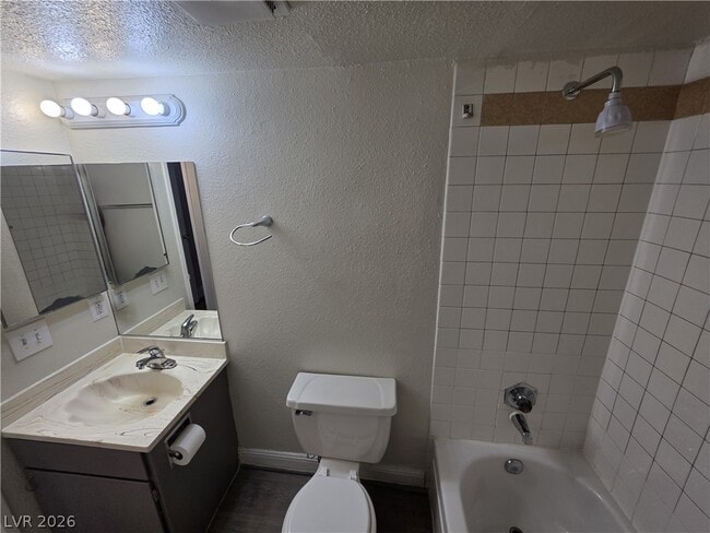 Building Photo - 4941 Newport Cove Dr
