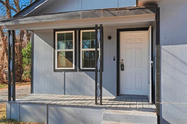 Building Photo - 507 S Scullin Ave