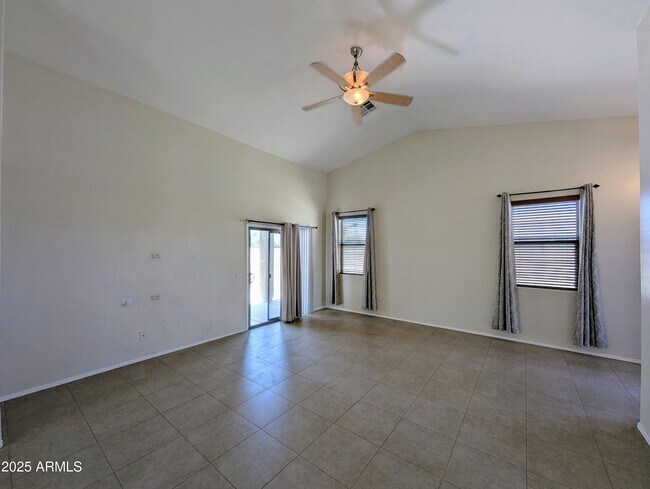 Building Photo - 3731 W St Kateri Dr