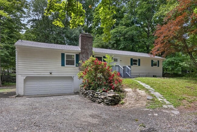 Building Photo - 179 Roosevelt Rd