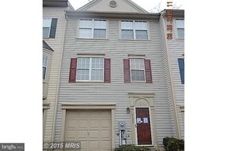 Building Photo - 9324 Daly Ct