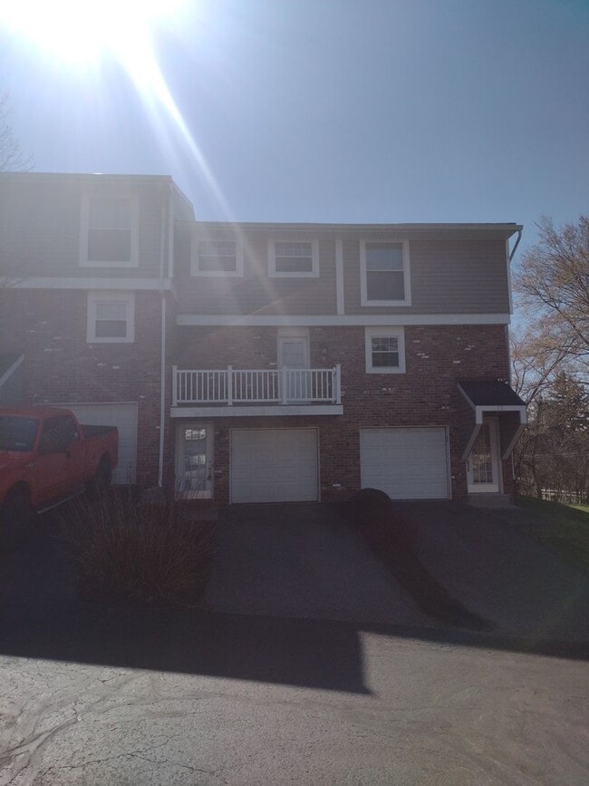 Building Photo - Beautiful Home for Rent